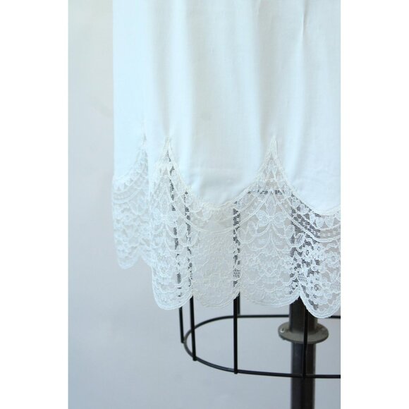 Vintage 1950s Van Raalte Nylon Full Slip, Sauvette, Ivory with Embroidered Lace - Picture 4 of 10